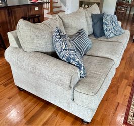 Light Gray Couch- Great Condition!