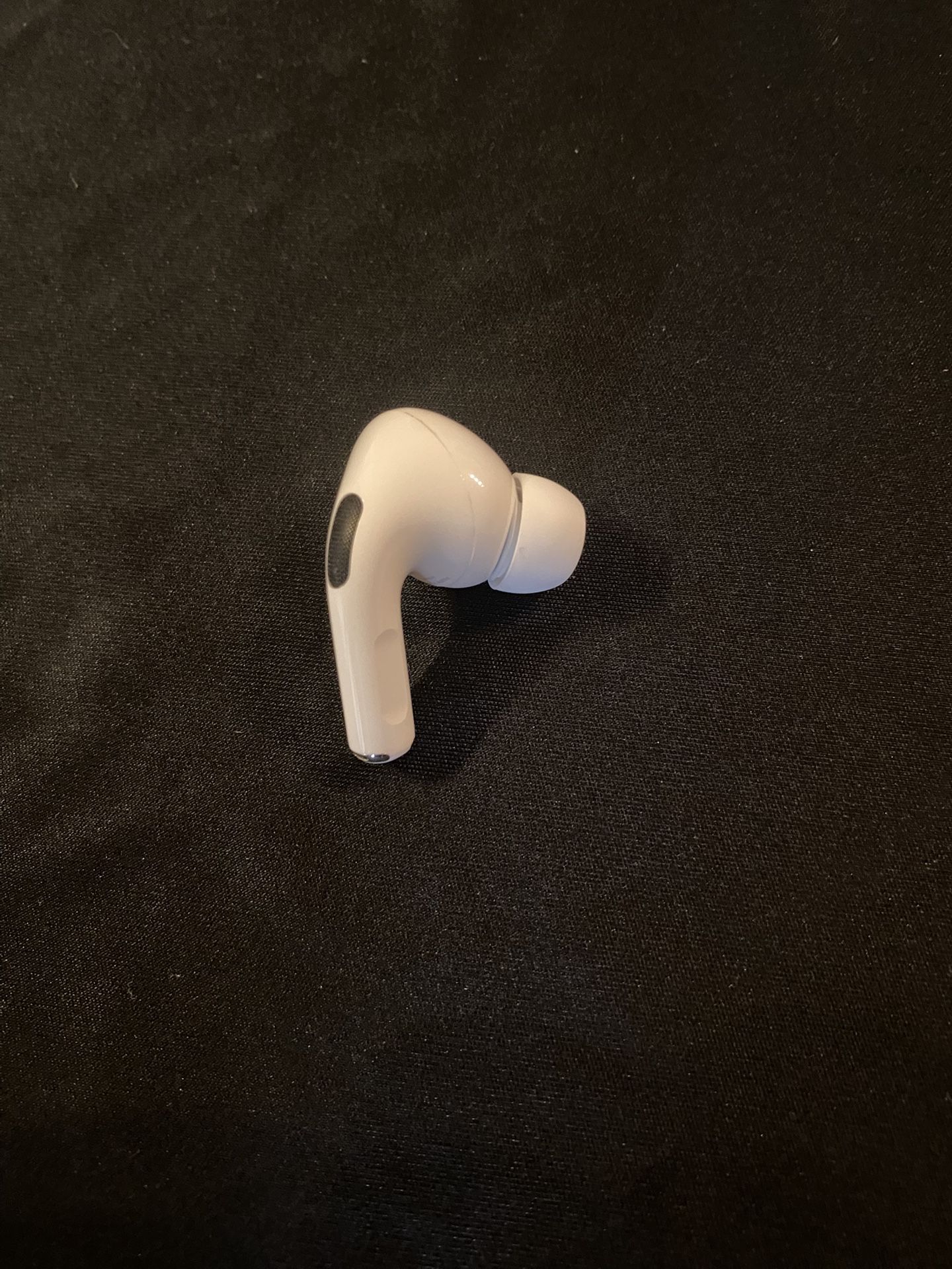Airpod Pro (1st Gen) - Right Ear