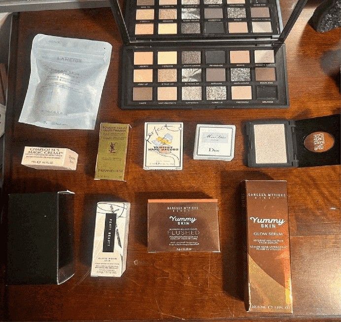 Spark Creativity with a Pro Makeup Kit! there company