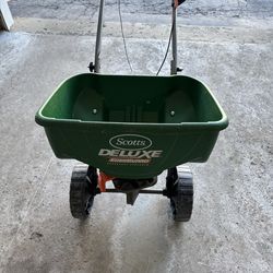 Scott’s Rotary Spreader