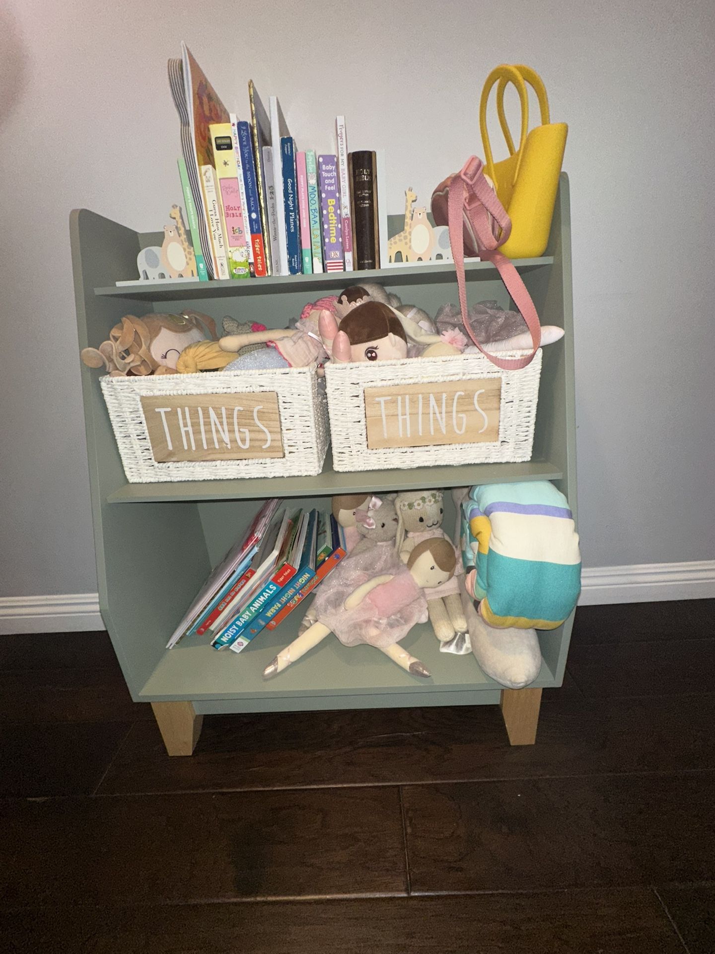 Small Book Shelf 