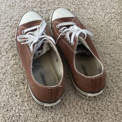 Men’s Converse Size 10