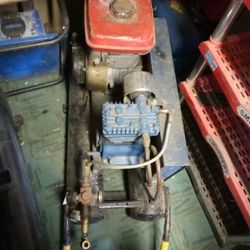 Gas Air Compressor