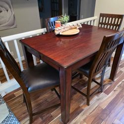 Bar Height Table and Chairs 