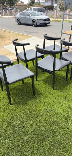 Dining chairs