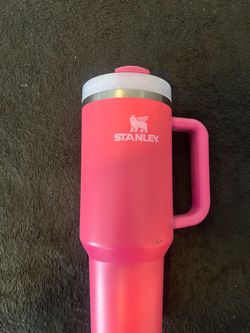 Stanley Quencher Tumbler with Handle