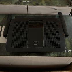 Linksys EA8500 Router