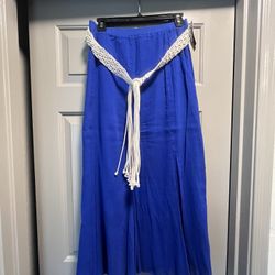 NEW Beautiful Skirt ~ XL