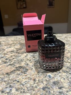 Valentino Donna Born in Roma for Men Eau de Toilette 