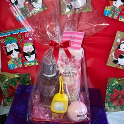 Merry Christmas Victoria Secret Blushing Bubbly Gift Set 