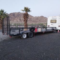 Utility flatbed trailer 24 Ft Side Door Double Axle 91 inches
Where tires are at 76 1/2 inchea
Pink in hand 

Key words:
Honda Yamaha Kawasaki KTM Suz