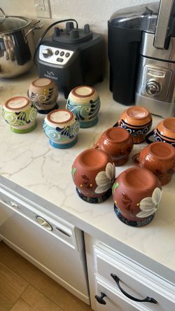 Ceramic mugs