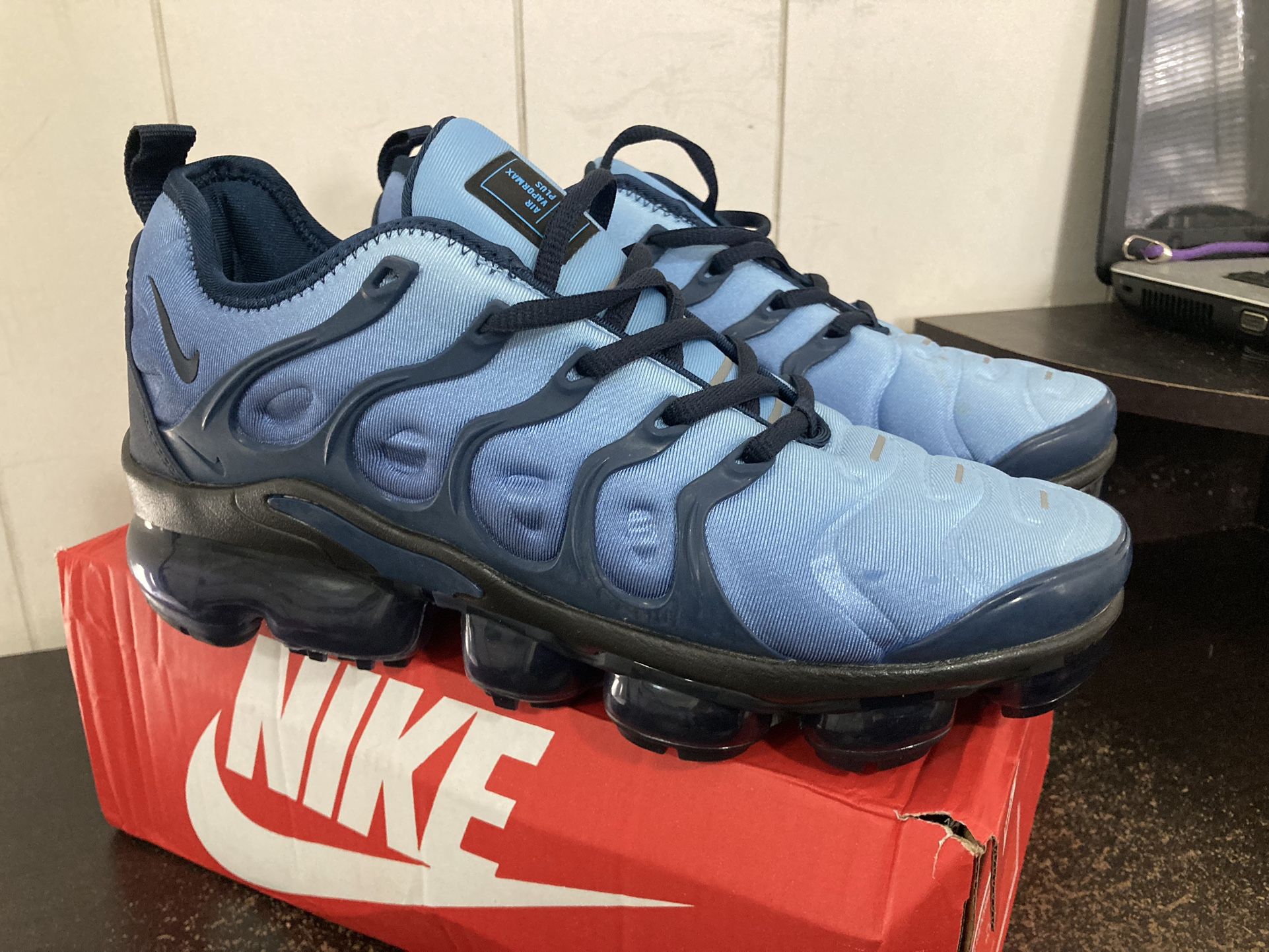 New Vapormax Plus- Men’s 8