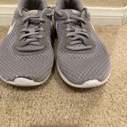 Nike 4Y