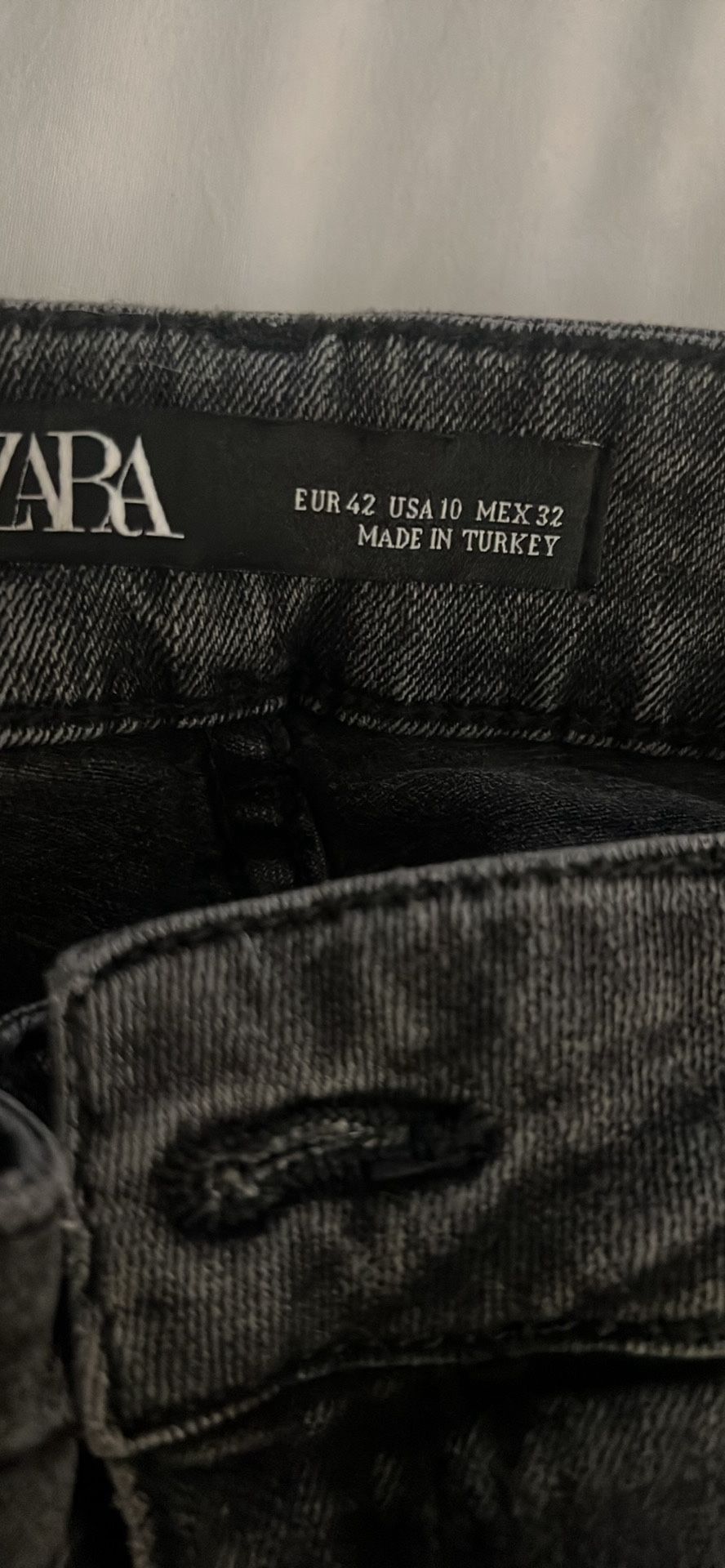 Zara Jeans