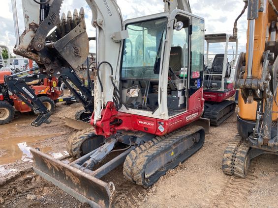 2019 8600# Mini Excavator Takeuchi TB240