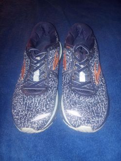 Brooks Running Sneakers