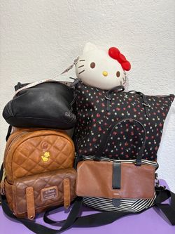 Winnie the Pooh nueva Carteras y mochilas 🎒 muy bonitas 🫶💄