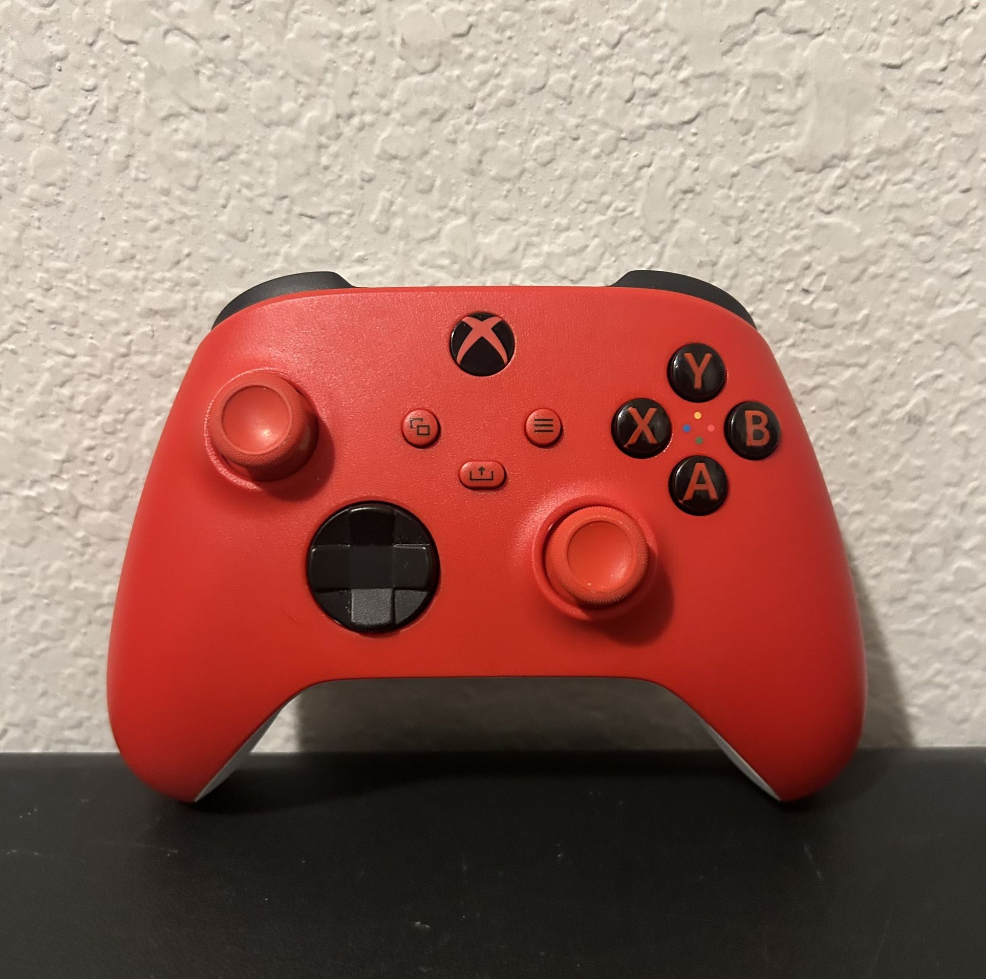 Xbox One Controller - Pulse red