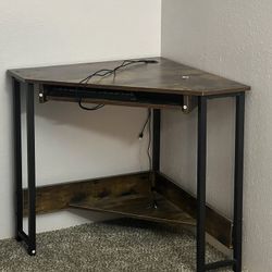 Corner Desk 