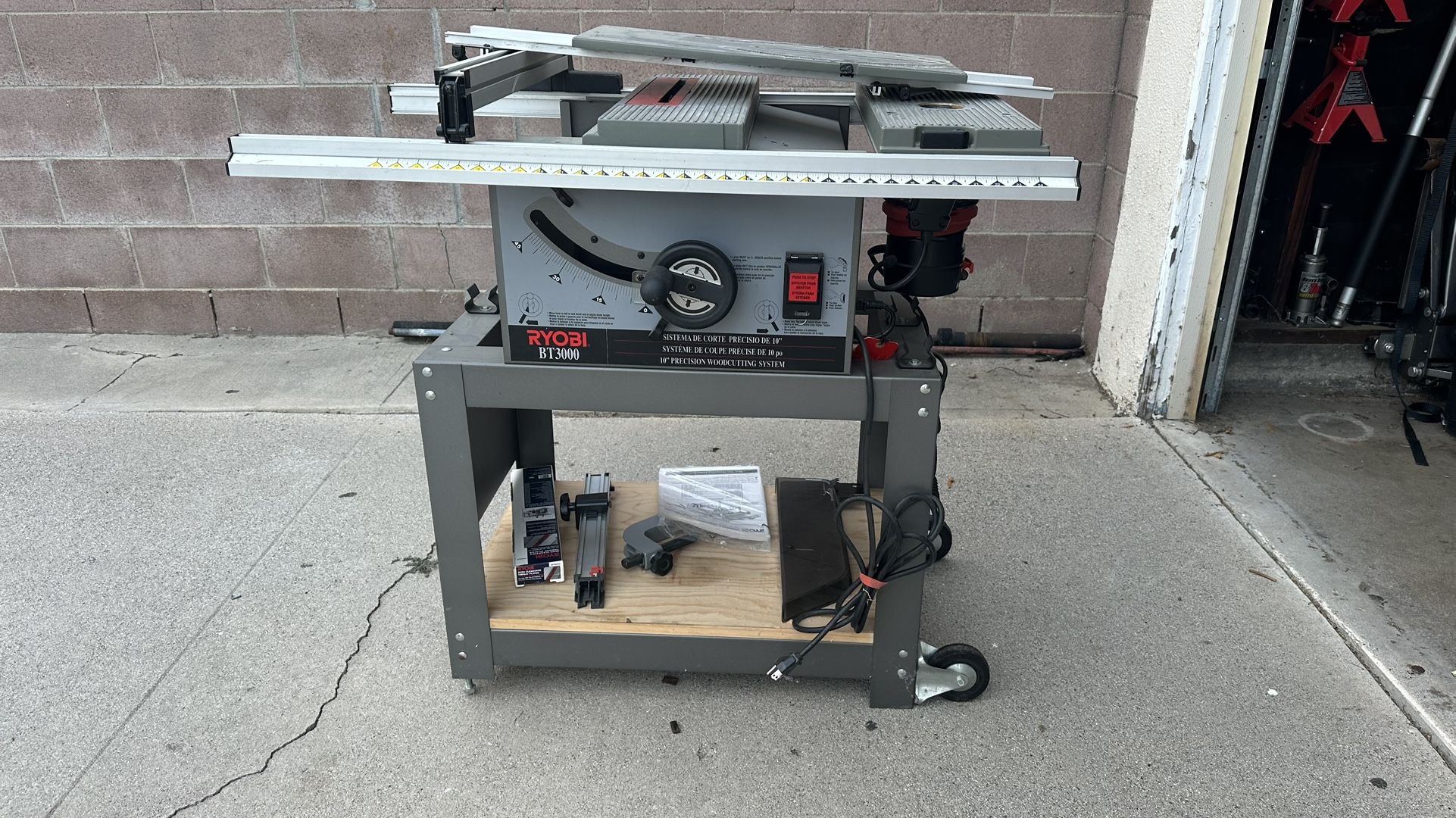 Ryobi Table Saw And Router