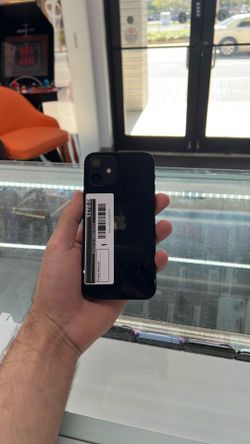 iPhone 12 128GB (Unlocked)