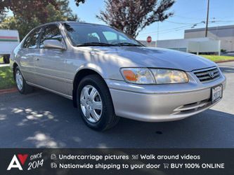 2000 Toyota Camry
