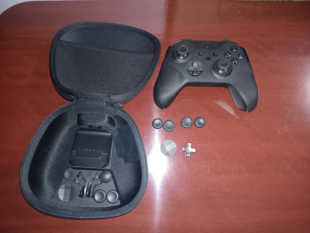 Title: Xbox Elite Series 2 Controller (Needs Repair / Drift Issue)