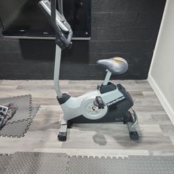 UPRIGHT EXERCISE BIKE (NordicTrack GX2.0)