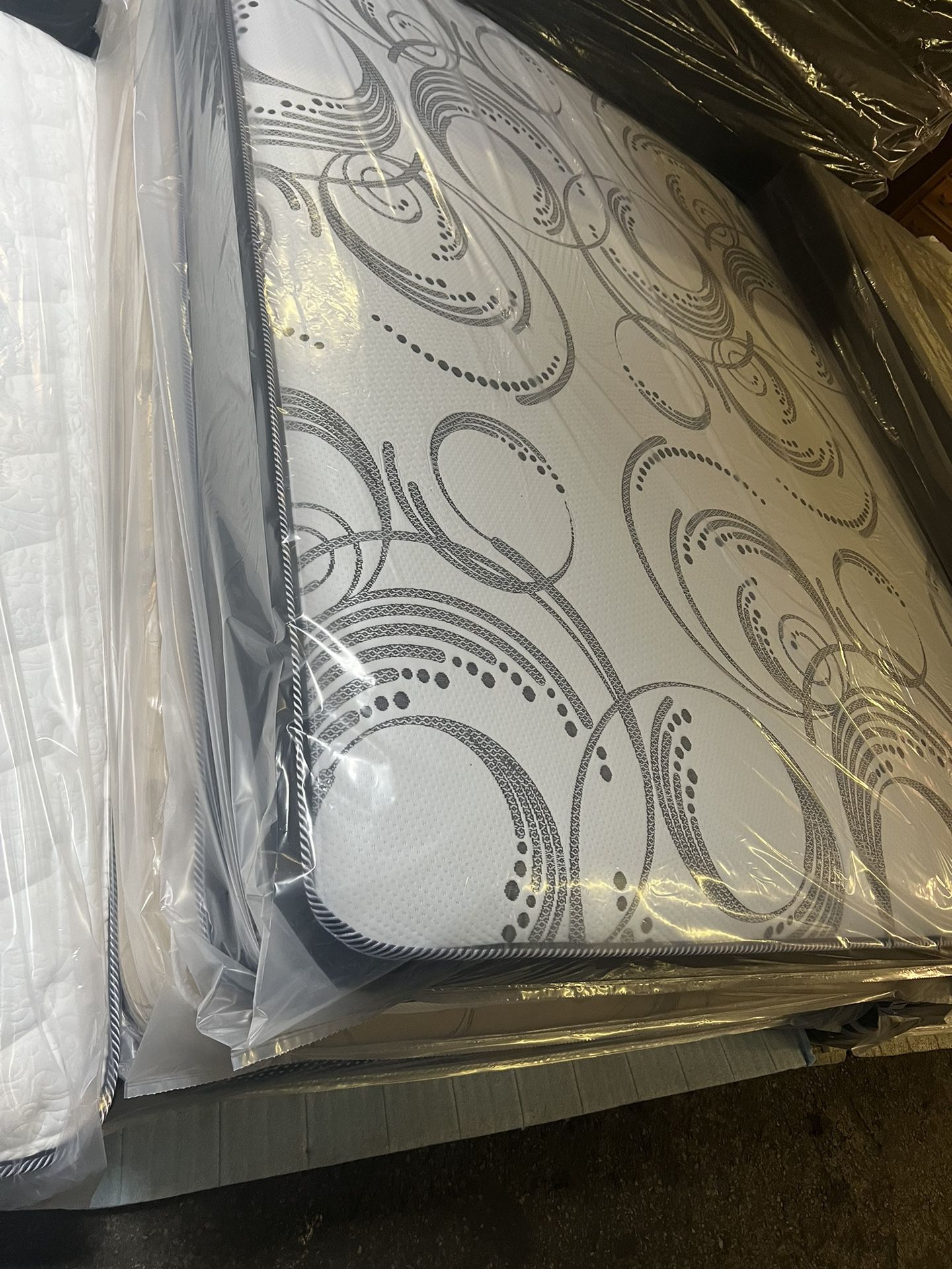 Bed Special. $99 New Standard Mattress Sets. Twin, Full Or Queen. Free Boxspring Included