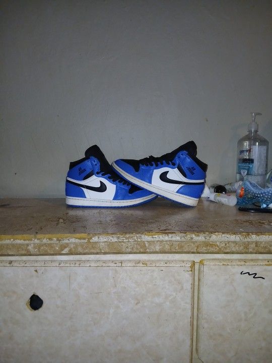 Royal Air Jordan's 1 High Rare 