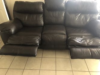 Recliner couches