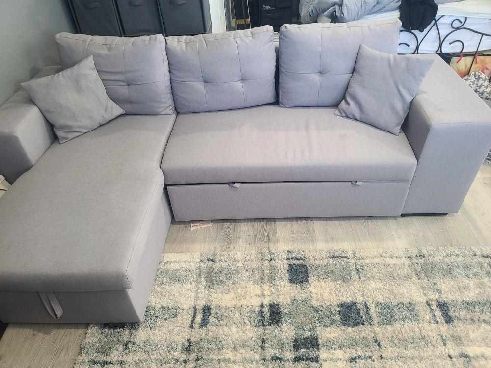 Couch Bed With Two Small Ottoman