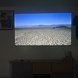 4k 65 Inch With Led Backlighting &mount 