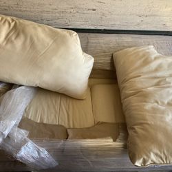 A Barley Use Futon Pull Out Bed And Metal Desk