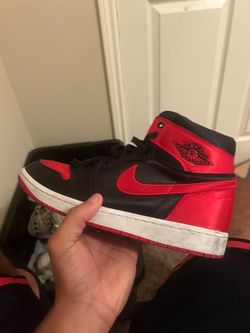Nike Air Jordan 1 Men's Mid Top Leather Lace Up Sneakers Black/Red’Satin’