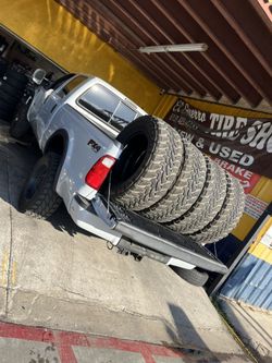 35/20 Tires