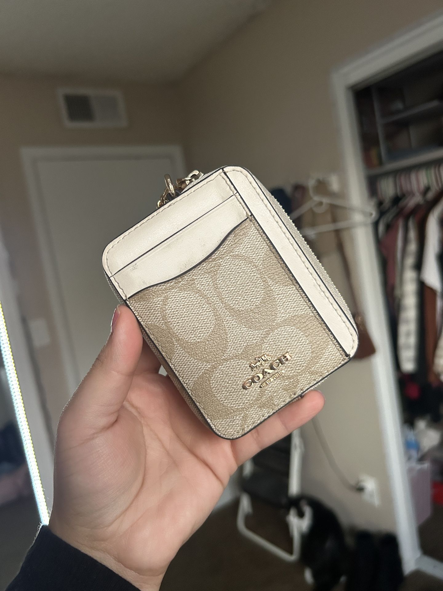 ✨ Coach Signature Canvas Card Case / Key Chain Wallet ✨