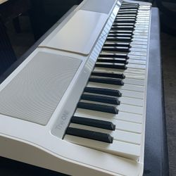 The one light smart piano