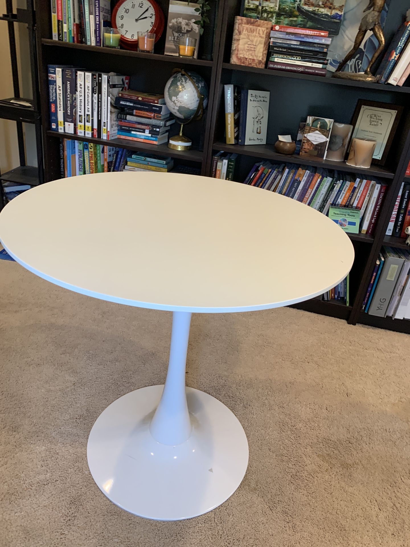 Tulip Table