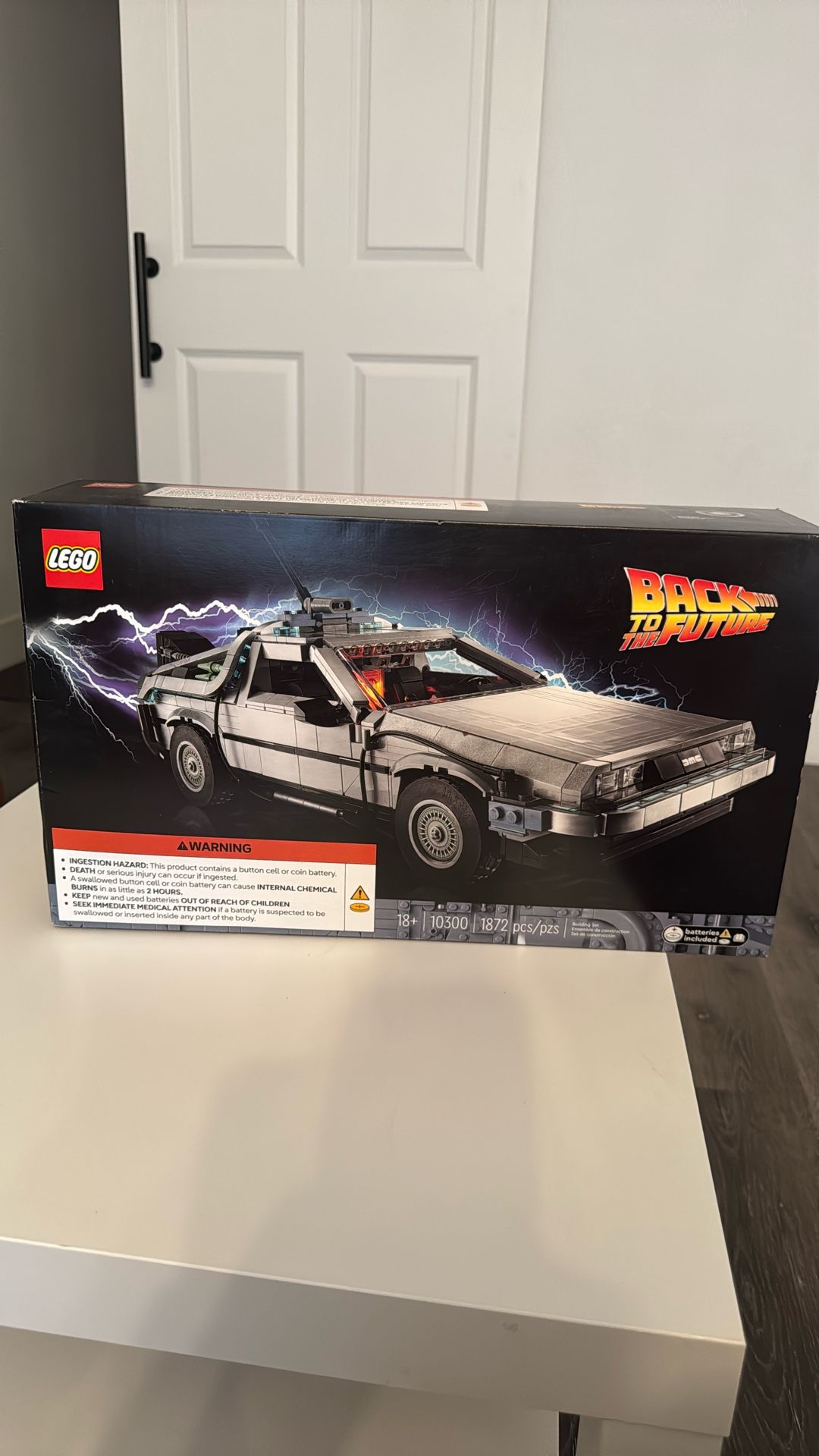 LEGO Icons 10300 - BTTF Time Machine