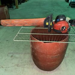 Redmax hedge trimmer 24’