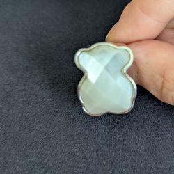 Size7.5 Mother of Pearl Bear-Shaped Statement Ring