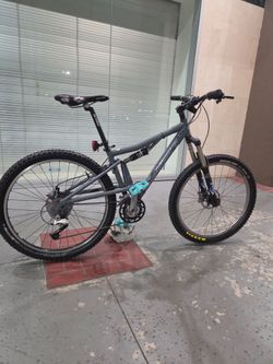 Mountain Bike