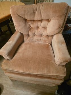 Velvet swivel chair
