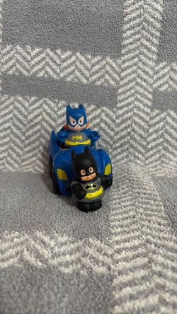 Little People DC Super Friends Batmobile & Batman Figure Car Vehicle Playset