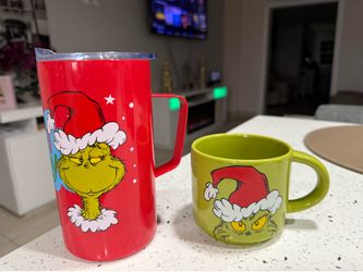 New universal Grinch mugs