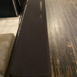 Yamaha 4K Sound Bar with Built In Subs 