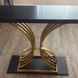 2 Match Black Marble Table