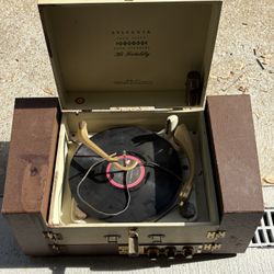 Sylvania Record Player